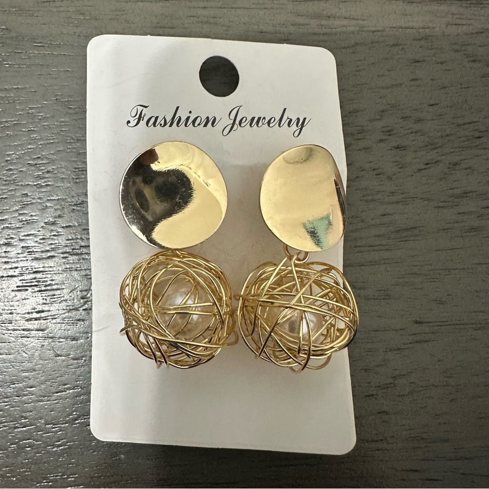 Women’s Statement Earrings